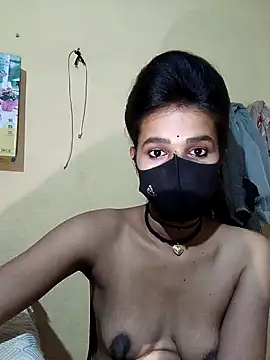 Snapshot of Hoty_girl_143 chatting on February 2025 04:59:01 PM Hoty girl 143 online show from February 2025 04:59:01 PM