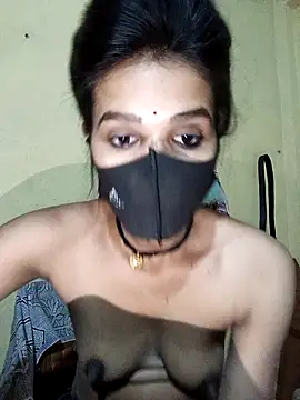 Snapshot of Hoty_girl_143 chatting on February 2025 05:13:02 PM Hoty girl 143 online show from February 2025 05:13:02 PM