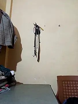 Snapshot of Hoty_girl_143 chatting on March 2025 02:50:01 AM Hoty girl 143 online show from March 2025 02:50:01 AM