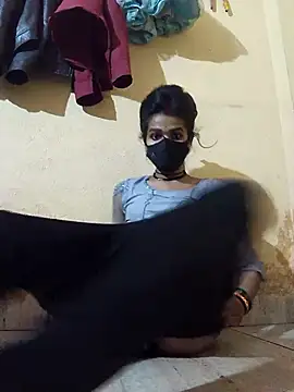 Snapshot of Hoty_girl_143 chatting on March 2025 06:50:02 PM Hoty girl 143 online show from March 2025 06:50:02 PM