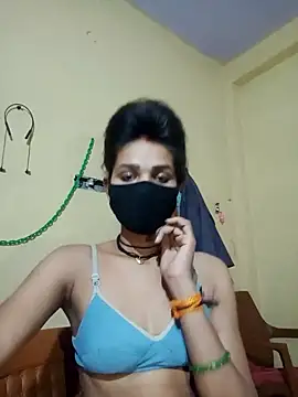 Snapshot of Hoty_girl_143 chatting on March 2025 03:22:02 AM Hoty girl 143 online show from March 2025 03:22:02 AM