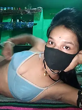 Snapshot of Hoty_girl_143 chatting on October 2025 01:36:02 AM Hoty girl 143 online show from October 2025 01:36:02 AM