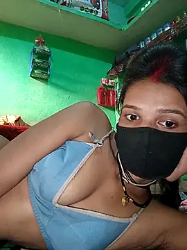 Snapshot of Hoty_girl_143 chatting on October 2025 05:18:01 AM Hoty girl 143 online show from October 2025 05:18:01 AM