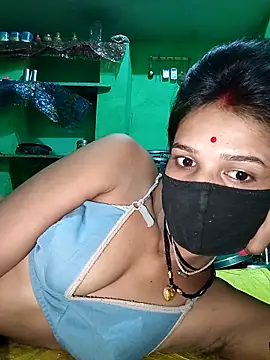 Snapshot of Hoty_girl_143 chatting on October 2025 02:15:01 AM Hoty girl 143 online show from October 2025 02:15:01 AM