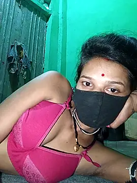 Snapshot of Hoty_girl_143 chatting on October 2025 12:57:01 AM Hoty girl 143 online show from October 2025 12:57:01 AM