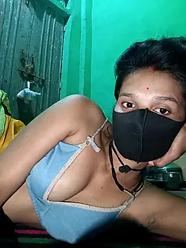 Hoty girl 143 online show from December 2025 03:39:01 PM