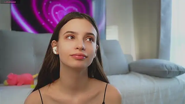 EvaLung777 online show from March 2025 08:56:02 AM