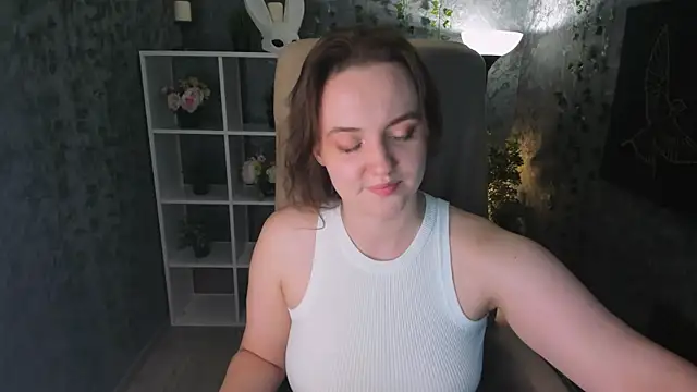 Snapshot of Lella_Ryann_ chatting on September 2025 12:49:02 PM Lella Ryann online show from September 2025 12:49:02 PM