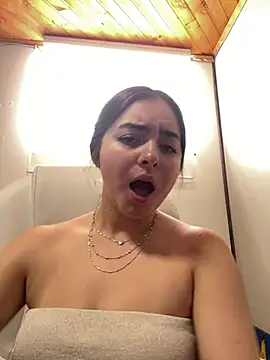 imlindapink online show from February 2025 06:13:02 PM