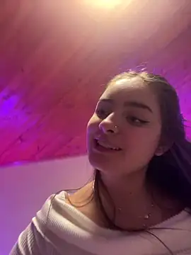 imlindapink online show from March 2025 01:21:02 AM