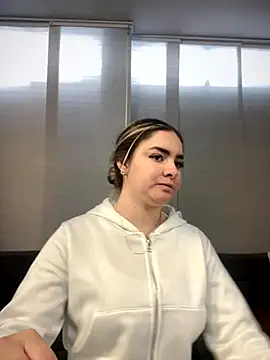 imlindapink online show from September 2025 04:51:02 PM