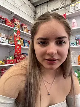 imlindapink online show from April 2026 06:53:02 PM