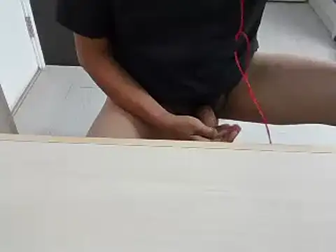 Snapshot of XiaoGuoGuo284512 chatting on December 2024 04:41:02 AM XiaoGuoGuo284512 online show from December 2024 04:41:02 AM