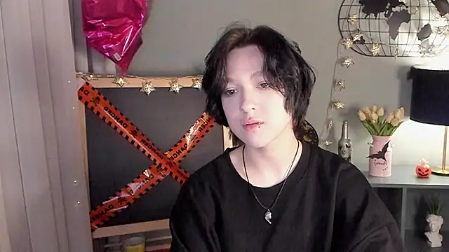 fiamoory online show from October 2025 08:29:02 AM