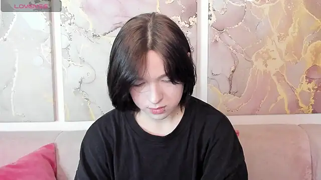 Snapshot of fiamoory chatting on May 2026 04:50:01 AM fiamoory online show from May 2026 04:50:01 AM