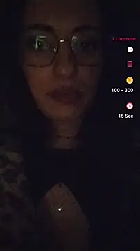 Snapshot of saidaskye chatting on January 2025 05:37:01 PM saidaskye online show from January 2025 05:37:01 PM