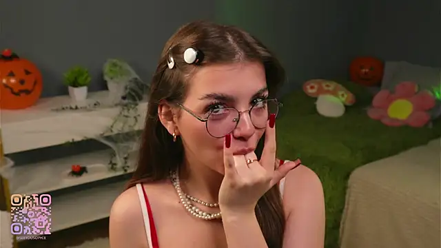 FlairEdgin online show from October 2025 07:08:01 PM