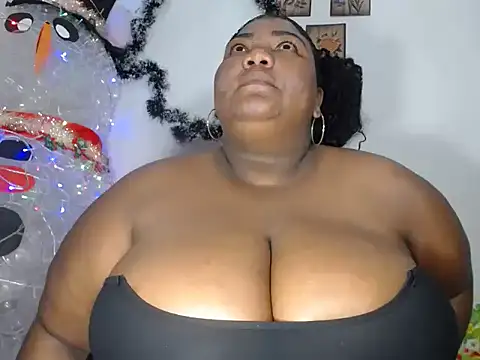 Snapshot of bustyboobsperver chatting on December 2024 02:11:01 PM bustyboobsperver online show from December 2024 02:11:01 PM