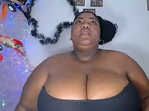 Snapshot of bustyboobsperver chatting on December 2024 12:45:02 AM bustyboobsperver online show from December 2024 12:45:02 AM