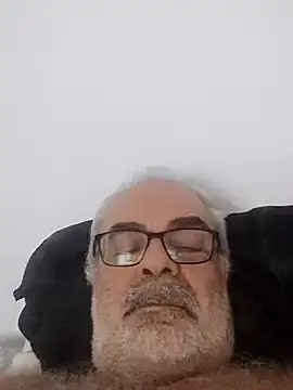 Snapshot of Satiro_Sevilla chatting on September 2025 01:16:01 AM Satiro Sevilla online show from September 2025 01:16:01 AM