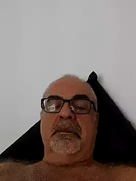 Snapshot of Satiro_Sevilla chatting on September 2025 09:38:01 PM Satiro Sevilla online show from September 2025 09:38:01 PM