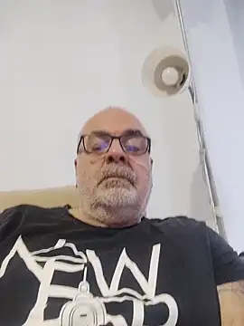 Snapshot of Satiro_Sevilla chatting on November 2025 09:08:02 AM Satiro Sevilla online show from November 2025 09:08:02 AM