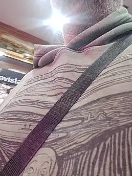 Snapshot of Satiro_Sevilla chatting on November 2025 06:34:02 PM Satiro Sevilla online show from November 2025 06:34:02 PM