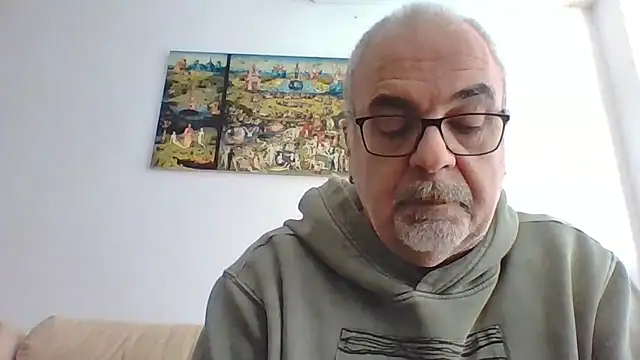 Snapshot of Satiro_Sevilla chatting on November 2025 10:27:01 AM Satiro Sevilla online show from November 2025 10:27:01 AM