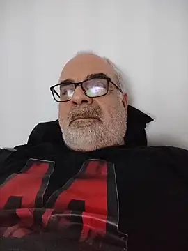 Snapshot of Satiro_Sevilla chatting on December 2025 11:56:02 PM Satiro Sevilla online show from December 2025 11:56:02 PM