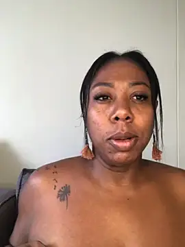 IsabellaaSmith online show from January 2025 01:03:02 PM
