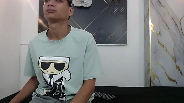 JordanAndAndrew online show from January 2026 08:11:02 PM