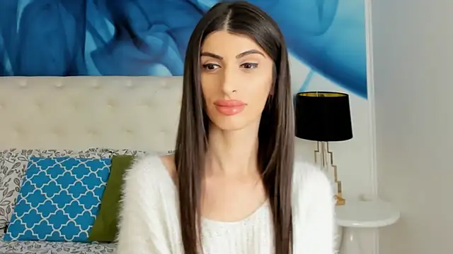 Snapshot of SkinnyDolly chatting on January 2025 10:02:01 PM SkinnyDolly online show from January 2025 10:02:01 PM