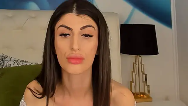 Snapshot of SkinnyDolly chatting on March 2025 10:05:01 PM SkinnyDolly online show from March 2025 10:05:01 PM