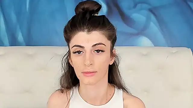 Snapshot of SkinnyDolly chatting on September 2025 02:11:02 AM SkinnyDolly online show from September 2025 02:11:02 AM