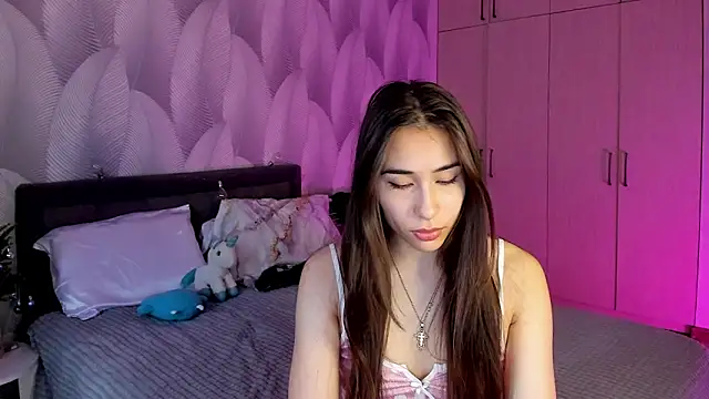 Snapshot of Bambiii_bby chatting on January 2025 03:15:02 AM Bambiii bby online show from January 2025 03:15:02 AM