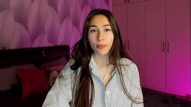 Snapshot of Bambiii_bby chatting on January 2025 02:30:01 AM Bambiii bby online show from January 2025 02:30:01 AM