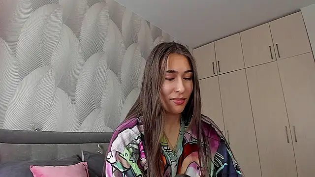 Snapshot of Bambiii_bby chatting on March 2025 05:23:02 AM Bambiii bby online show from March 2025 05:23:02 AM