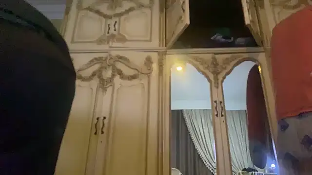 Snapshot of emylolo9 chatting on December 2024 06:08:01 PM emylolo9 online show from December 2024 06:08:01 PM