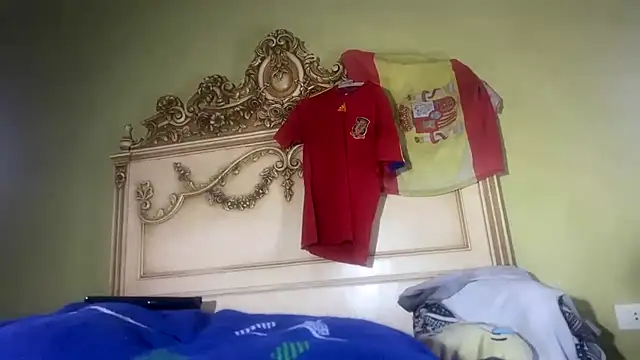 Snapshot of emylolo9 chatting on December 2024 09:06:01 PM emylolo9 online show from December 2024 09:06:01 PM