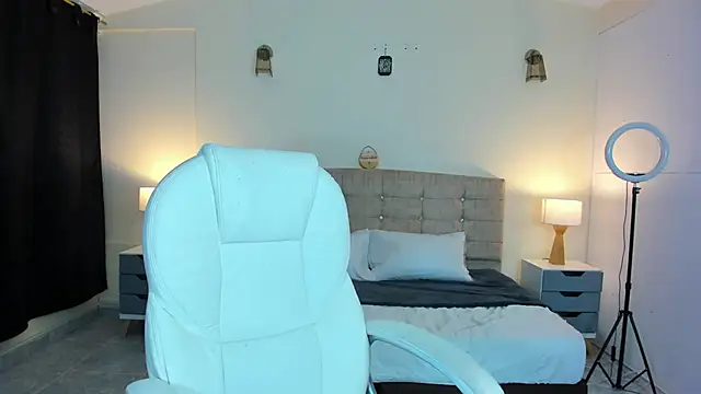 ARITOO  online show from December 2024 12:16:01 AM