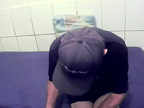 pierdona online show from February 2026 07:52:02 PM