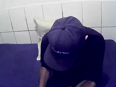 pierdona online show from February 2026 08:25:02 PM