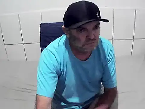 Snapshot of pierdona chatting on July 2026 07:39:01 PM pierdona online show from July 2026 07:39:01 PM