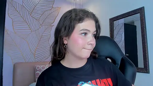 KarenPautt online show from February 2025 08:57:01 PM