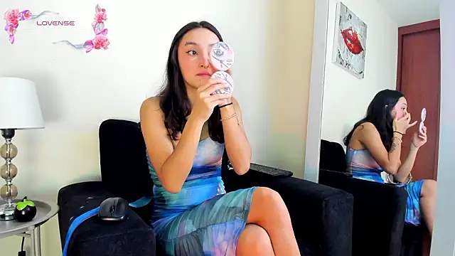 its  angelica  online show from March 2026 06:58:01 PM