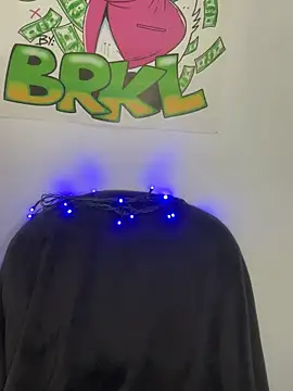 zarai angels online show from February 2025 02:31:01 AM