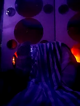 Snapshot of HungJonny99 chatting on November 2025 07:51:02 AM HungJonny99 online show from November 2025 07:51:02 AM