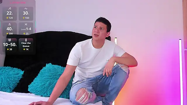 Snapshot of ANDREZALVAREZ chatting on November 2025 09:05:02 PM ANDREZALVAREZ online show from November 2025 09:05:02 PM