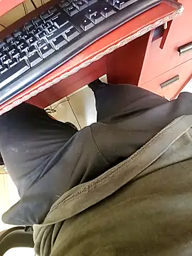 Snapshot of Chrissex7 chatting on November 2025 03:25:01 PM Chrissex7 online show from November 2025 03:25:01 PM