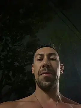 Snapshot of dantedesirexx chatting on February 2025 03:34:02 AM dantedesirexx online show from February 2025 03:34:02 AM